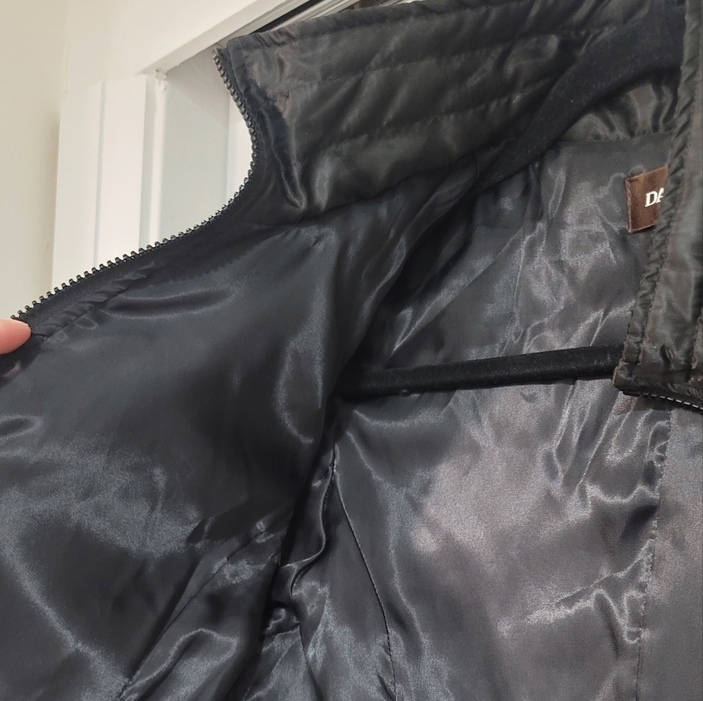 Danier Light Jacket - Picture 6 of 14